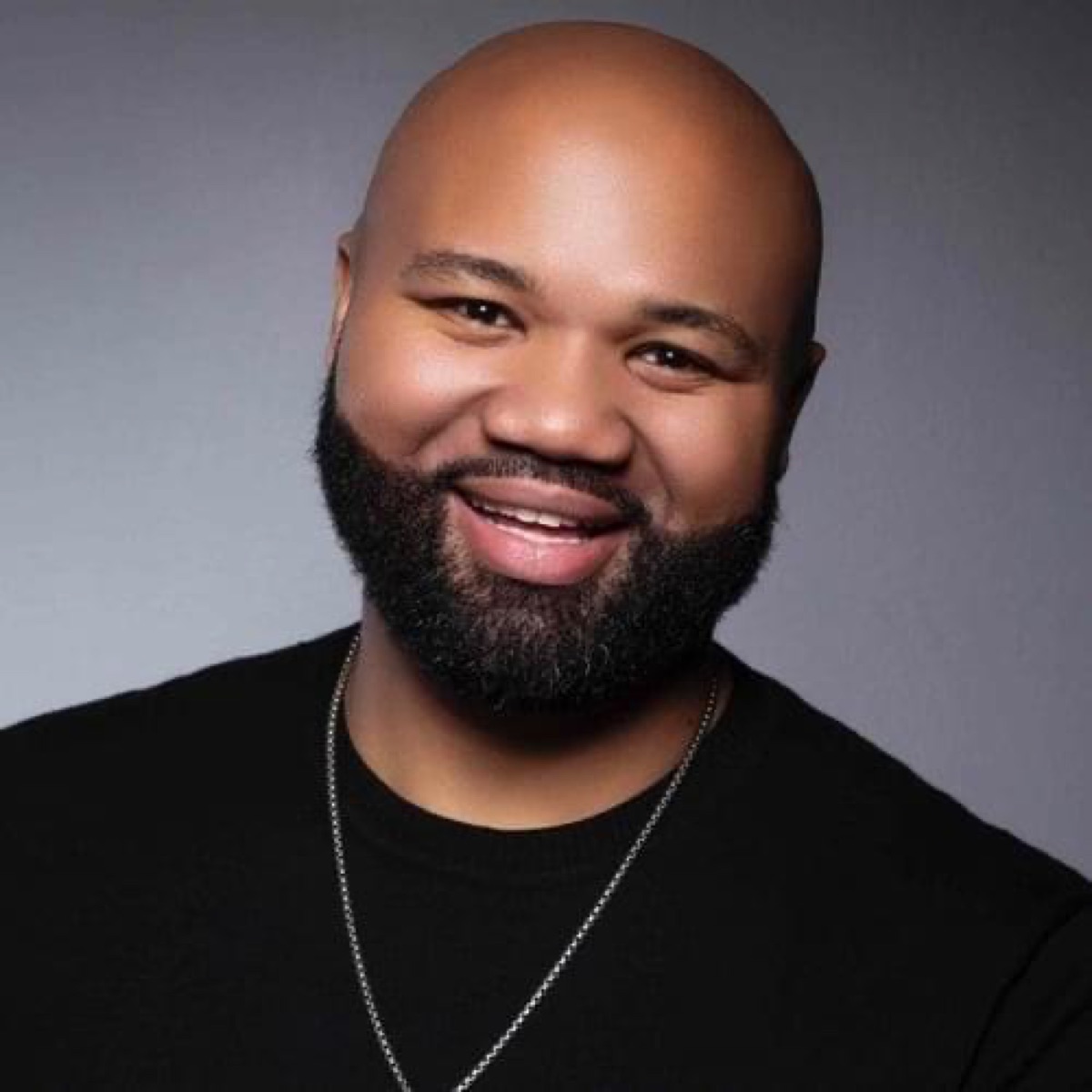 Pastor Kenneth Leonard